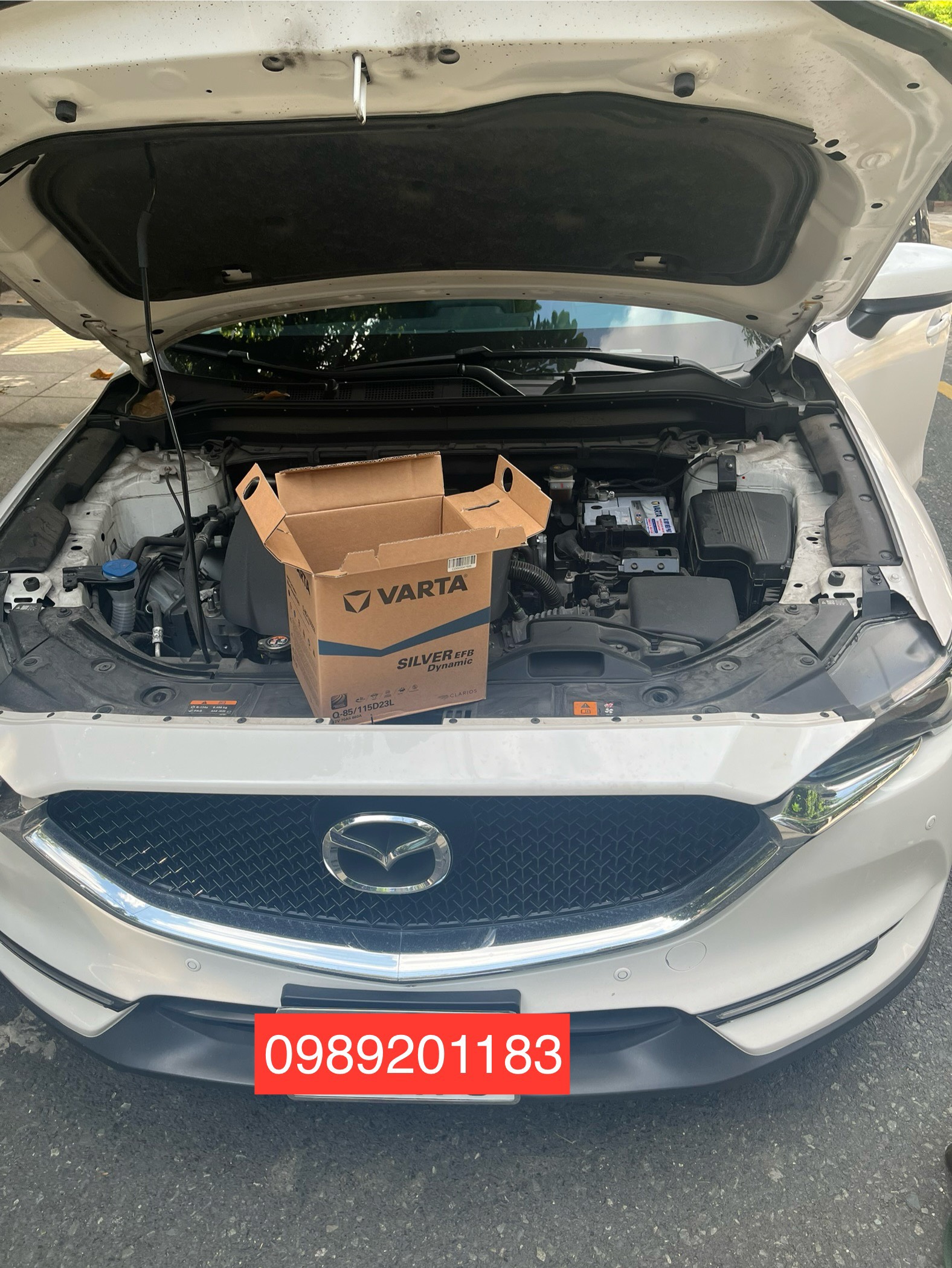 Thay bình ắc quy Varta Q-85/115D23L cho xe Mazda CX-5